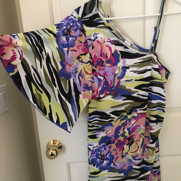 Blouse - Picture 2 of 2